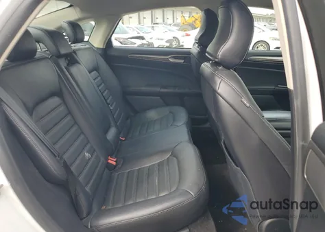 2018 Ford Fusion Se Hybrid z USA, uszkodzony, nr VIN 3FA6P0LU5JR129928